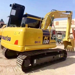 Mini-excavatrice sur chenilles Komatsu PC130-8 d'occasion, 13 tonnes, en bon état, fabriquée au Japon, originale, à Shanghai - Product Image 1