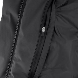 La última chaqueta de invierno transpirable de punto acolchada con capucha corta de talla grande para mujer OEM negra con logotipo personalizado - Product Image 5