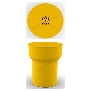 Elegante Mesa minimalista de diseño para exteriores, mesa de madera y hierro de tamaño compacto para complementar su configuración moderna para exteriores - Product Image 6