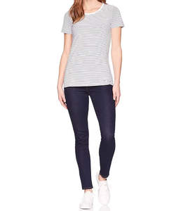 Camisetas de mujer de estilo profesional Mejor fabricante disponible en precio razonable para camisetas de mujer - Product Image 1