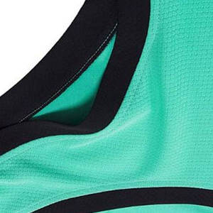 Tenues de basket-ball grande taille de haute qualité au design unique, vente en gros, vêtements de sport les plus vendus, fabriqués au Pakistan, 100% polyester - Product Image 4