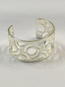 กำไลข้อมือทองเหลืองสีทองงานแฮนด์เมดโลหะทรงกลมเครื่องประดับสีทองแฟชั่นสำหรับผู้หญิง - Product Image 2