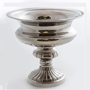 Vase Urne sur Pied en Fer Argenté Antique Moderne Résistant à la Rouille, Centre de Table, Bol sur Pied, Décoration de Mariage, Luxe pour la Maison, Hôtel, Fleurs - Product Image 2