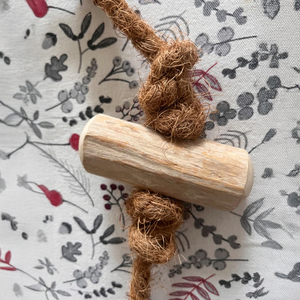 Café Madera Cuerda de coco Viet Nam Café 100 PCS MOQ Palitos de caña de azúcar Palos de madera para masticar con cuerda en paquete de cartón - Product Image 3