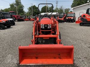 รถแทรกเตอร์อเนกประสงค์ Kubota L3560 มือสองสภาพดี พร้อมหัวตักหน้า LA805 37 แรงม้า มีจำหน่าย - Product Image 2