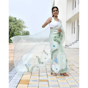 Sari en organza vert pistache peint à la main, léger et ample, taille unique, idéal pour les soirées estivales formelles pour femmes - Product Image 3