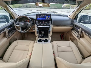 TOYOTA LAND CRUISER GXR 2015 - Product Image 3