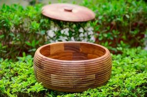 Boîte Chapati en bois faite à la main de qualité supérieure avec couvercle et bouton sculptés pour cuisine ou restaurant - Product Image 4