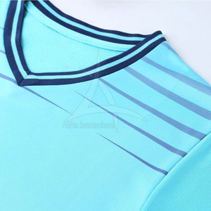 Tenue de football personnalisée de qualité supérieure, vêtements de sport, vente chaude, 100% polyester, respirant, léger, pour hommes adultes - Product Image 3