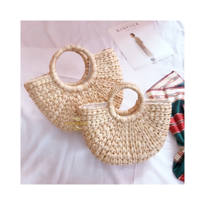 Bolsa ecológica de jacinto de agua hecha a mano con fibra natural para compras y uso en la playa - Product Image 4