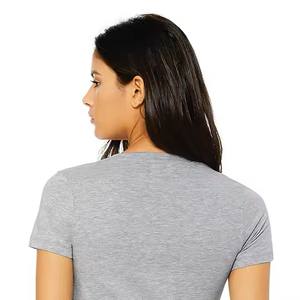 100% Airlume peinado y algodón hilado en anillo 30 solo 4,2 oz Athletic Heather mujeres Jersey manga corta cuello en V profundo camisetas - Product Image 6