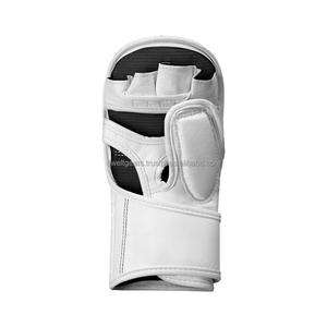 Gants de MMA Dwelt Gears Sanda en cuir PU, demi-doigts, fermeture auto-agrippante, ajustement ergonomique, pour grappling, sparring, entraînement, personnalisables - Product Image 3