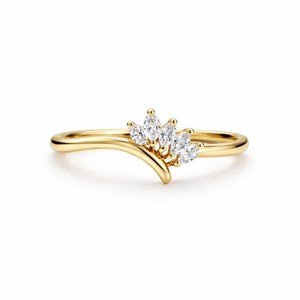 Bague à grappe de cinq diamants de laboratoire taille marquise en or pur 14K, style chevron, délicate, avec bande incurvée pour mariage, cadeau - Product Image 5