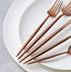 Couverts or rose en acier inoxydable de qualité supérieure Élégance classique pour les occasions spéciales-Lot de 5 ustensiles de table formels - Product Image 2