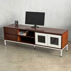 ตู้วางทีวีสไตล์บ้านไร่แบบดั้งเดิมพร้อมขาไม้ยางพาราและเหล็ก - Product Image 2