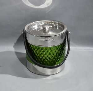 Cubo de vino y hielo duradero de acero inoxidable con diseño aislado y asas fáciles de llevar para fiestas y bebidas - Product Image 1