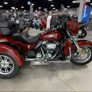 Nouveau modèle 2026 Davidson Tri Glide Ultra TRIKE Moto de tourisme 1000-1500cc >80km/h Disponible dès maintenant - Product Image 3
