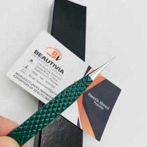 Pinzas de extensión de cejas y pestañas de acero inoxidable sostenible de alta calidad Diseño de punta de volumen puntiagudo con etiqueta privada - Product Image 2