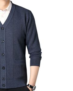 Pull cardigan bleu marine à texture diamantée avec col en V, boutons, manches longues, en coton, tricot doux, style décontracté et chaud pour l'hiver - Product Image 3