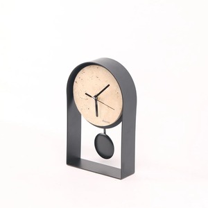 Adorable reloj de mesa de moda Diseñador elegante Acento para el hogar Pieza de declaración de lujo artística atemporal moderna - Product Image 4