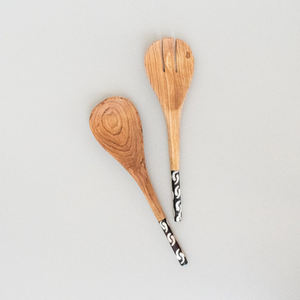 Ensemble de couverts à 2 cuillères en bois de manguier faits à la main, fabricant et exportateur de couverts nouvellement conçus, idéal pour les repas en gros et élégants - Product Image 2