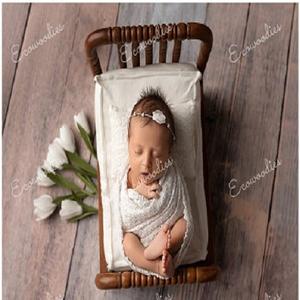 Accessoires de lit de bébé en bois vintage mignon nouveau-né photographie rotin posant des accessoires pour l'extérieur ferme et chambre à coucher - Product Image 1