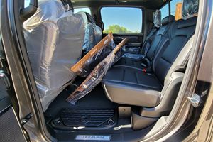 2024 <b>T</b> R X Top Europe Import Used Car Left/Right-Hand <b>Drive</b> Automatic Gearbox 4L Engine Capacity Fast Delivery Available - Product Image 3