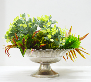 Florero de aluminio caliente de primera calidad niquelado con soporte de base de dos tonos Combinación increíble Venta caliente Florero de mesa de lujo - Product Image 5