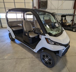 Vehículo Eléctrico Personalizable de 4-6 Plazas, Motor de 5kw, Batería de Litio de 72V, Cómodo, de Grado Industrial, Certificado por la CEE, en Venta - Product Image 1