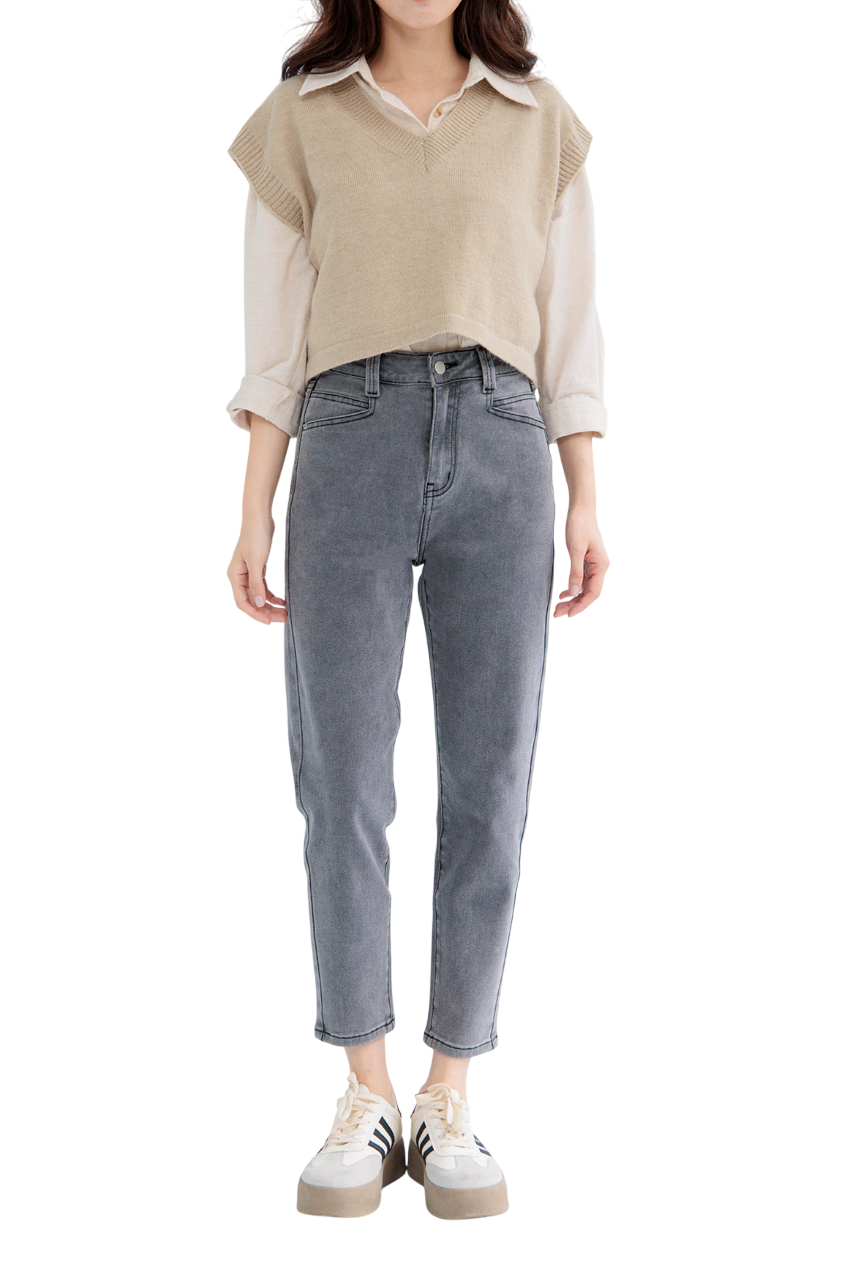 สีเทาเข้ม