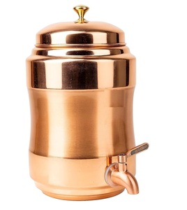 Distributeur d'eau en cuivre imprimé émail Top vente refroidisseur Matka en cuivre pur élégant pour l'eau de refroidissement utilisation de la cuisine à domicile - Product Image 3