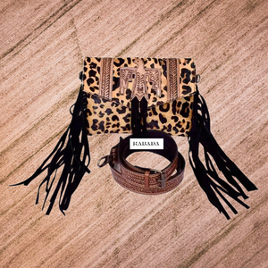 Sac à bandoulière en cuir gaufré aigle volant imprimé léopard fait à la main en fourrure de poil avec bandoulière assortie usinée à la main - Product Image 6