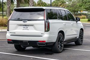 2022 Esccalade 4WD Sporrt Platinumm 6.2 Litres V.8 4WD - Product Image 3