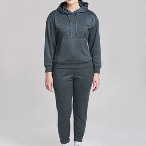 Conjuntos cortos personalizados para mujer, chándal, conjunto de chándal, camiseta, conjunto de pantalones cortos para mujer, ropa de alta calidad hecha en Pakistán - Product Image 6