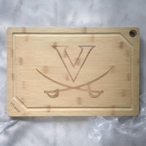 Tabla de Charcutería de Bambú para Cocina con Asa, Diseño Moderno y Lujoso, Apta para Lavavajillas, Forma Redonda, Fácil de Limpiar - Product Image 6