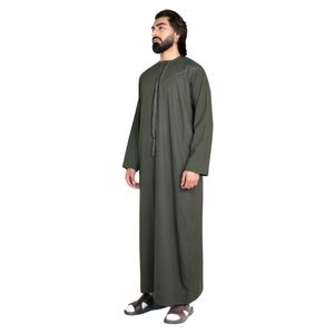 Premium Emirati Thobe Forest Luxury Kandura Ropa árabe tradicional Elegante para hombre Jubba Suave y transpirable Traje islámico moderno - Product Image 4