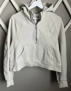 Sudadera con Capucha Extra Grande para Mujer, Invierno, Alta Calidad, Transpirable, Ecológica, Secado Rápido, 100% Poliéster, Estilo Casual - Product Image 1