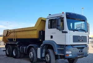 Camion à benne basculante MAN-TGA-8X4 de 2005, moteur diesel EURO 5, capacité 4-6L - Product Image 2