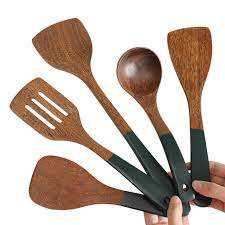 Acasia Wood Latest Product High Quality Handmade Eco-friendly Natural Wooden Spoons Set Wooden Salad Set Cutlery Wholesale - Product Image 4