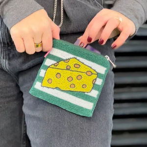 Monedero con diseño hermoso y bordado de cuentas, color naranja, verde y blanco, monedero de la India, mini bolsa con cremallera. - Product Image 1