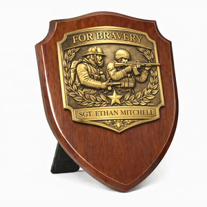 Plaque de récompense personnalisée avec relief de héros, hommage militaire personnalisé, affichage gravé, nom, honneur et courage, souvenir - Product Image 1