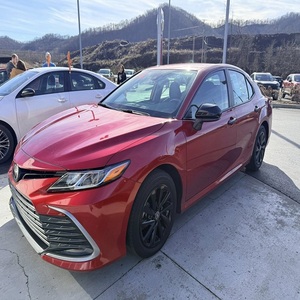 Toyota Camry 2024 d'occasion haut de gamme, cabriolet, faible kilométrage, avec caméra arrière, sièges en tissu, excellent état, vente en gros - Product Image 1