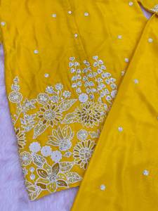 Hoy estamos lanzando exclusivamente moderno festivo y fiesta desgaste pesado Chinon seda con bordado pesado Reversible - Product Image 5