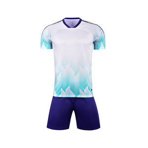 Tenues de sport de football pour homme, meilleure qualité, impression par sublimation, survêtement de football vierge, OEM, vêtements de football d'équipe, respirant - Product Image 3