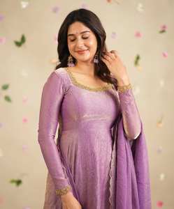 Hermoso vestido de fiesta Anarkali-Pent con Dupatta con trabajo de bordado - Product Image 5