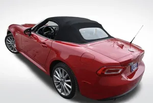 FIAT 124 SPIDER LUSSO 2018 d'occasion, conduite à gauche/droite - Product Image 2