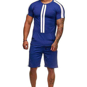Tenue de sport à logo personnalisé pour homme, t-shirt et short de couleur unie 100% coton, imprimé et respirant pour l'été - Product Image 3
