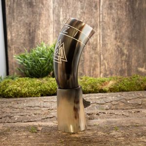 Corne à boire Viking de 12 \ "authentique avec marteau de Thor en laiton poli, sculpture sur support en bois massif, artisanat naturel. - Product Image 4