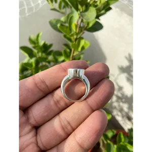 แหวนอเมทิสต์รูปไข่เงินแท้ 925 ดีไซน์หรูหราและมีสไตล์ ประเภทสินค้า นาฬิกา - Product Image 3