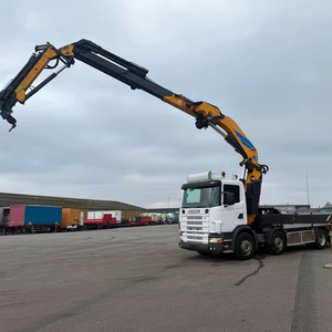 Camión de plataforma Scania 2002 con grúa, 8x2, plataforma abatible, capacidad de carga previa de 50T, construcción de acero, origen EE. UU., L10000xW2550xH3600 - Product Image 1